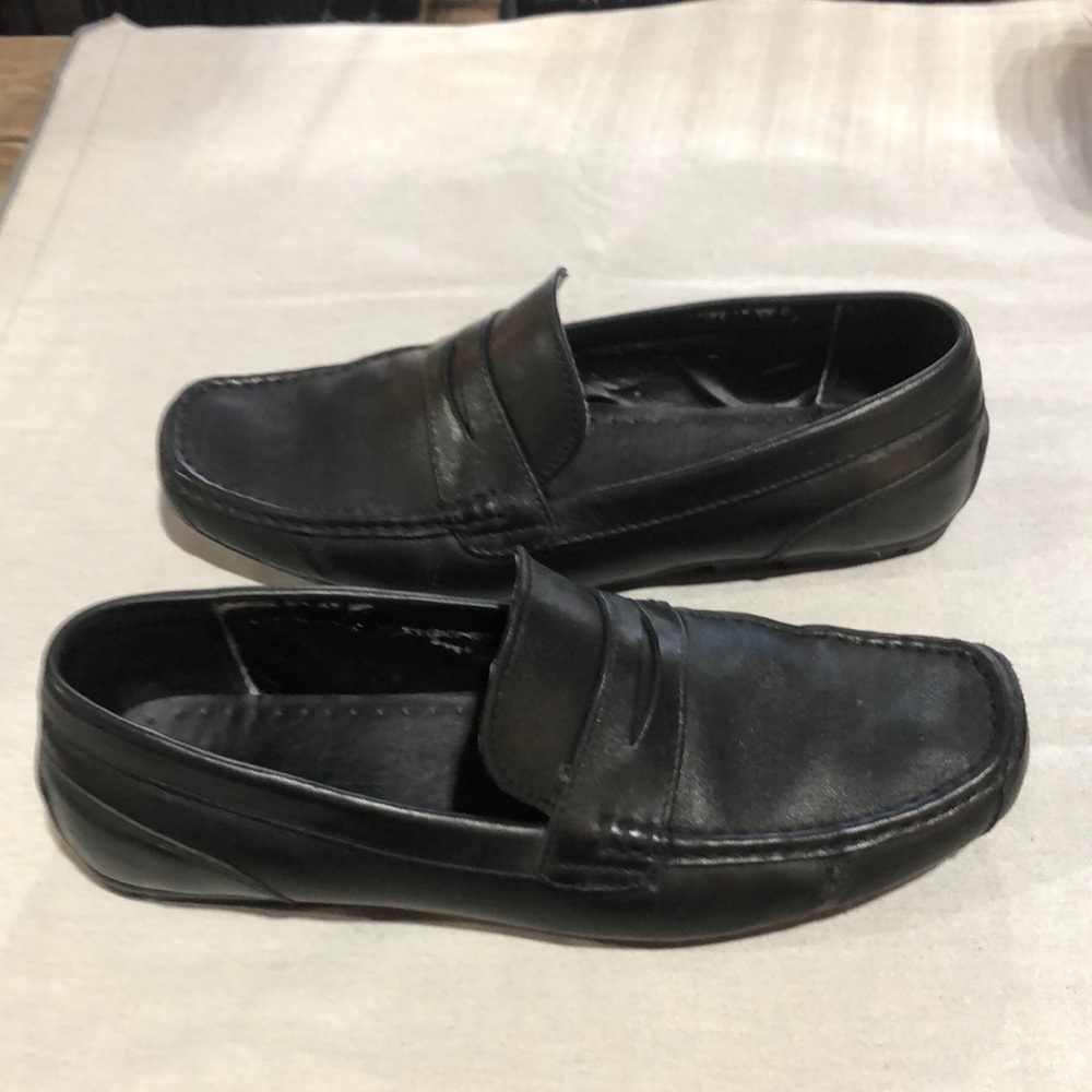 Mens black Leather Tommy Hilfiger driving shoes